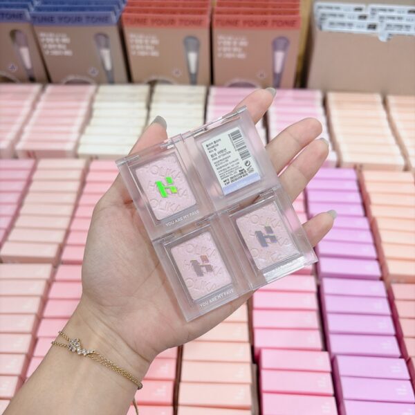 Phấn Mắt Nhũ HOLIKA HOLIKA You Are My Fave - Ảnh 20